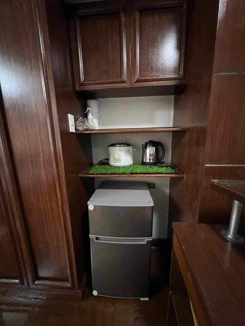 Millennium Plaza Hotel ماكاتي المظهر الخارجي الصورة