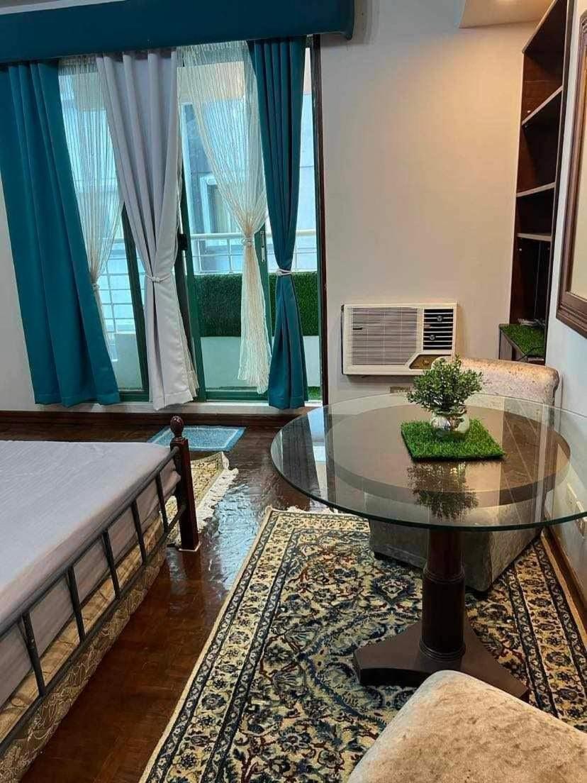 Millennium Plaza Hotel ماكاتي المظهر الخارجي الصورة